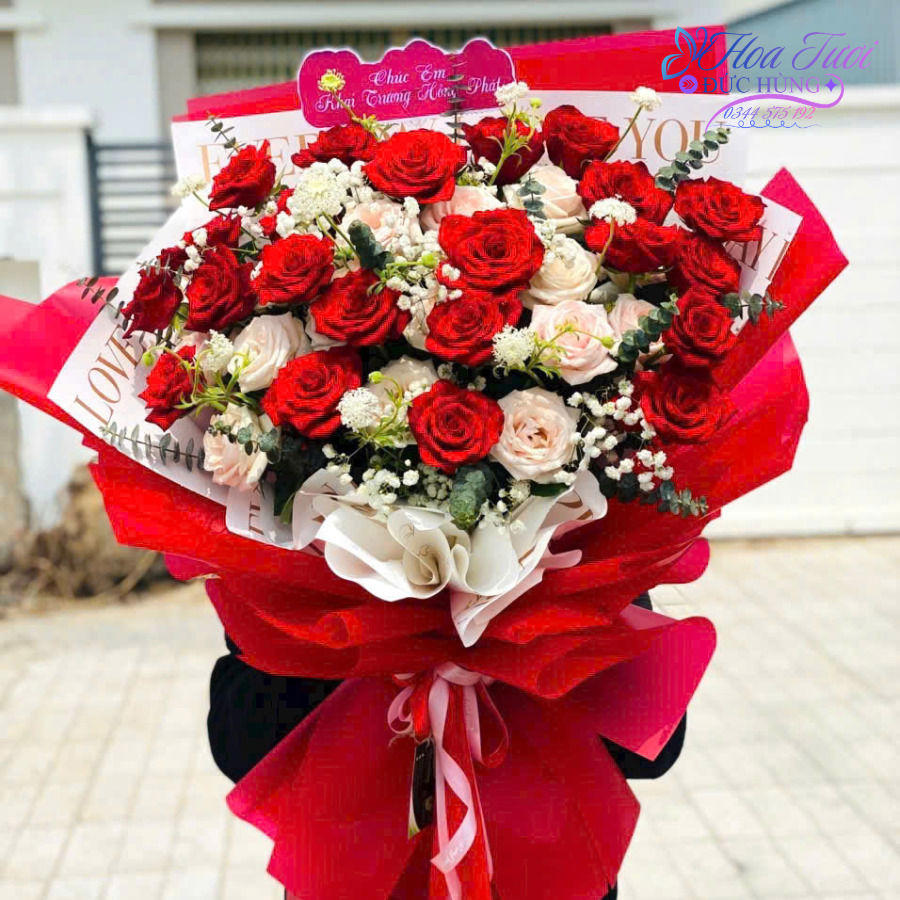 Bó Hoa Hồng Đỏ Sang Trọng
